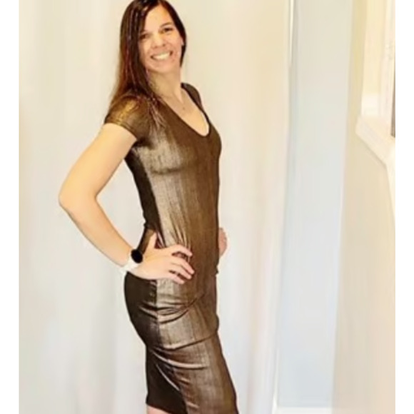 See You Monday Women M Gold bronze metallic V-neck Midi Dress NWT - Picture 5 of 8
